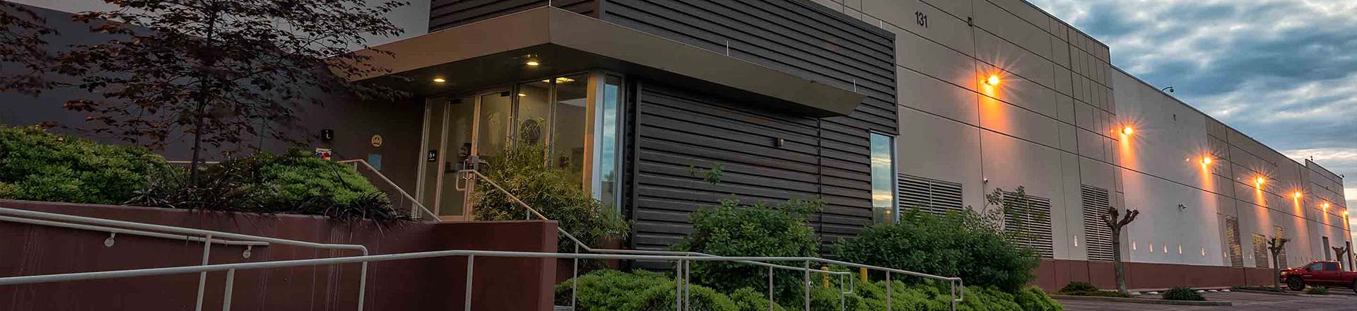 Americas_Sacramento-CA1-Data-Center_1920x440
