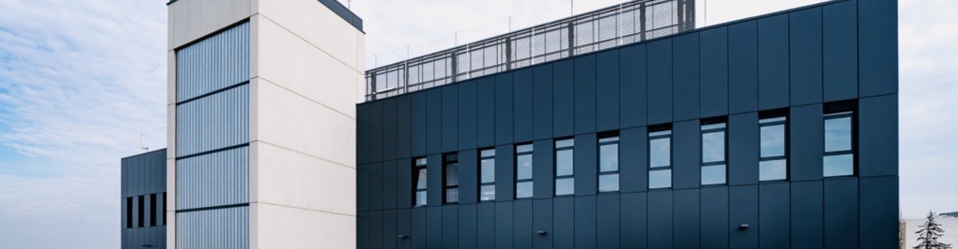 Berlin 2 Data Center Banner_1920x500 New